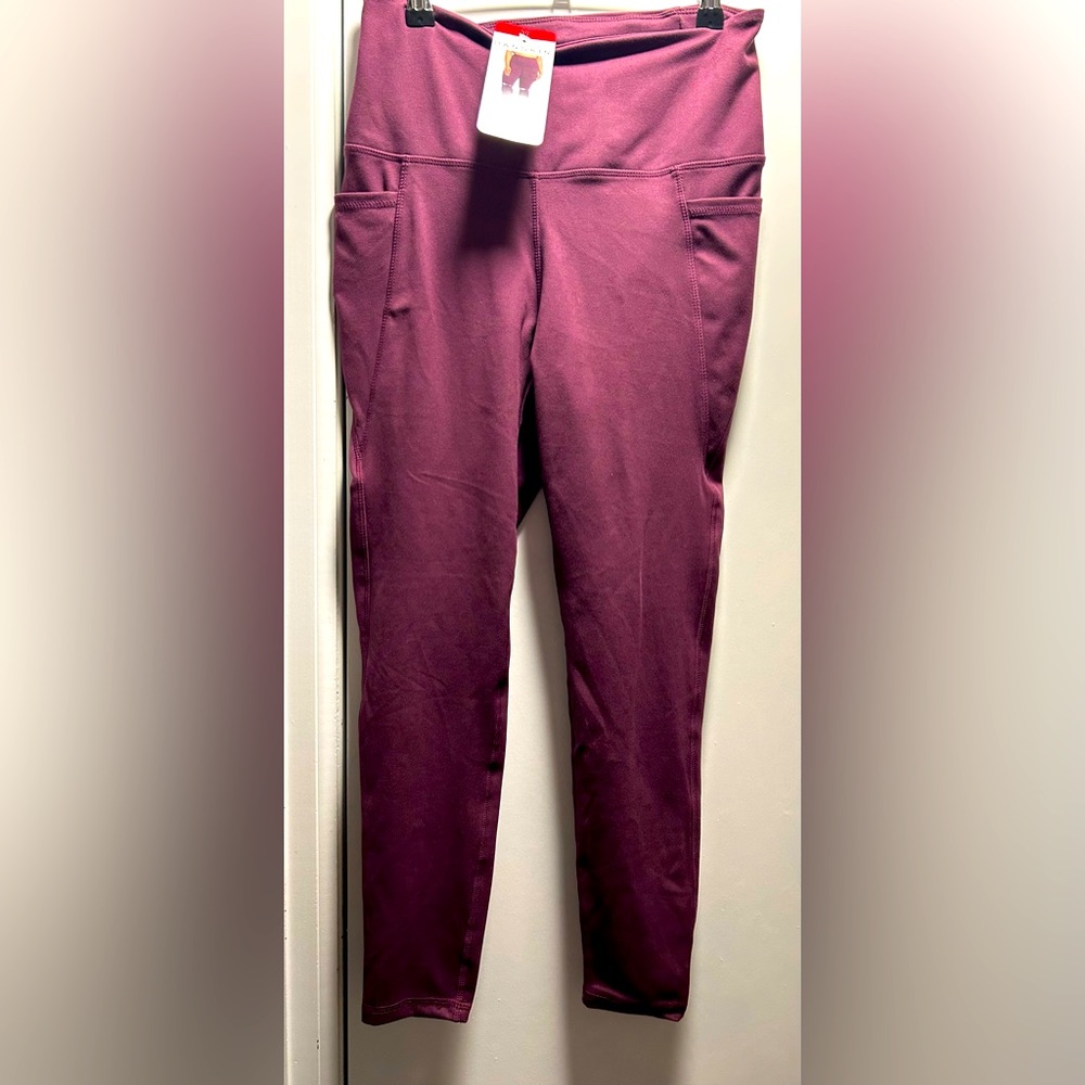 Medium Danskin Plum Leggings